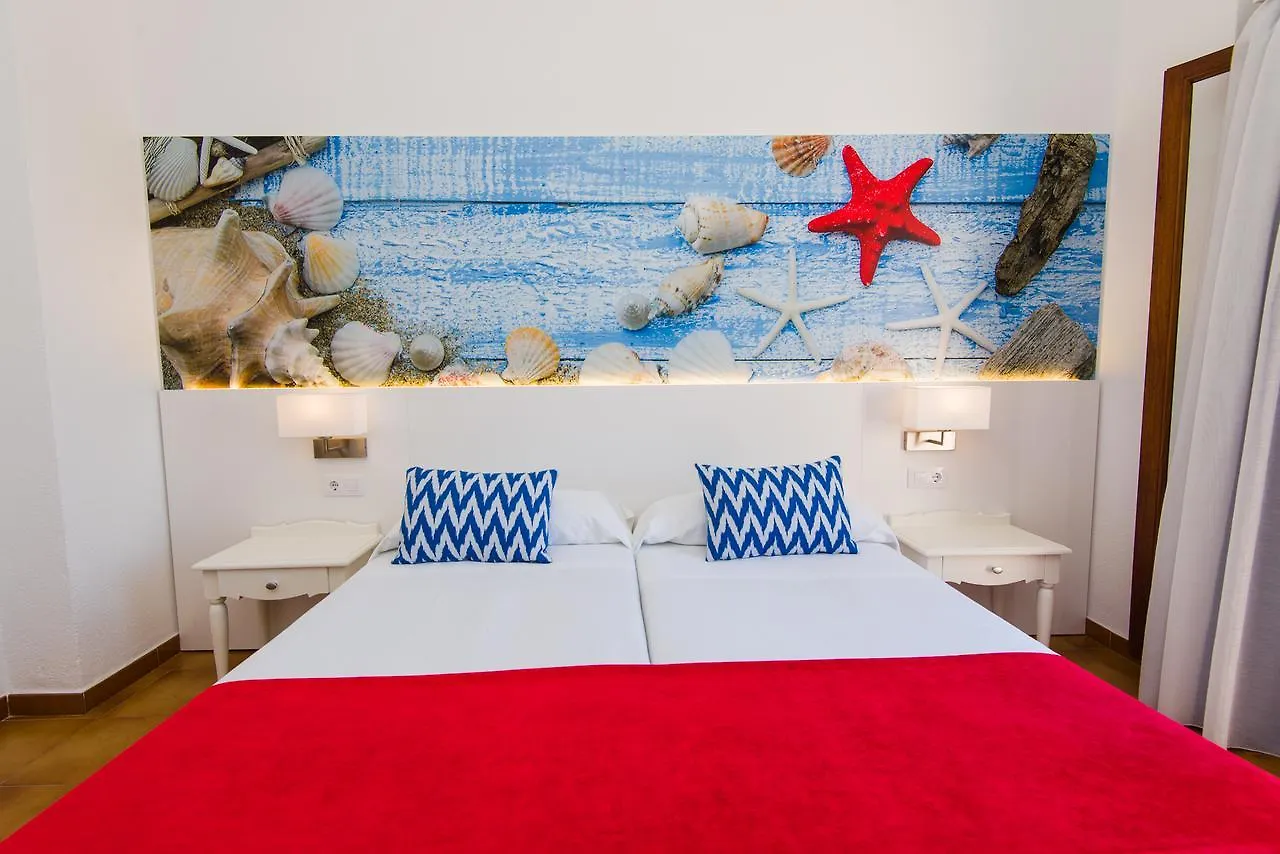Hostal Cala Ratjada Кала Ратьяда